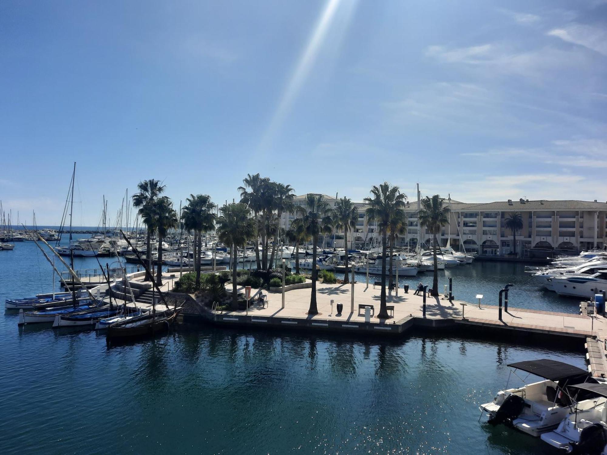 Fréjus Coeur Marina Climatise Terrasse Parking 아파트 외부 사진